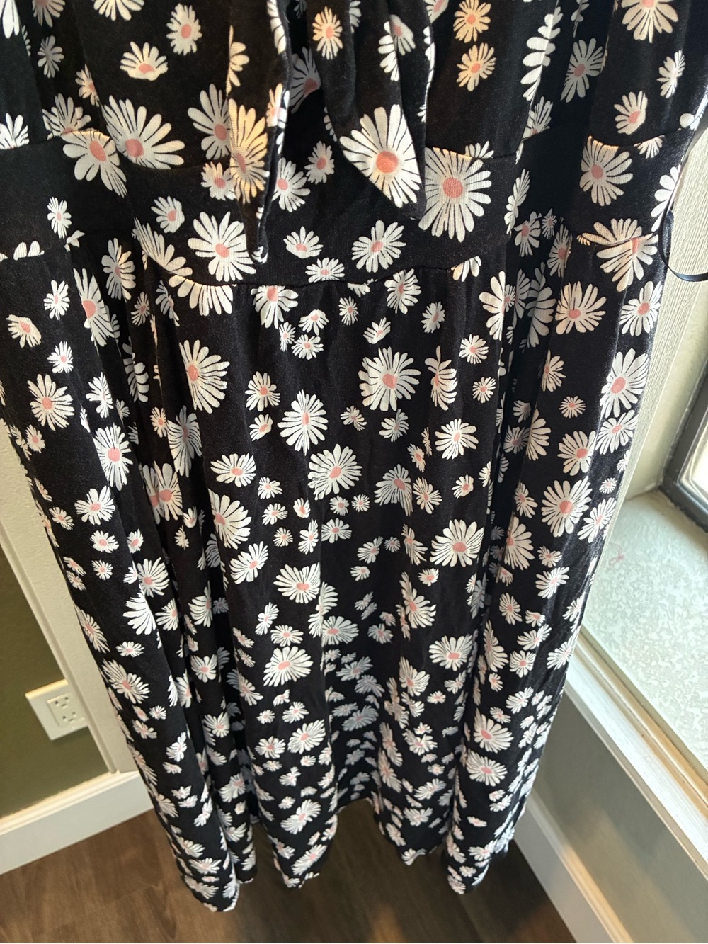 torrid Black Daisy Tie-Front Midi Dress with White Florals - Picture 7 of 13